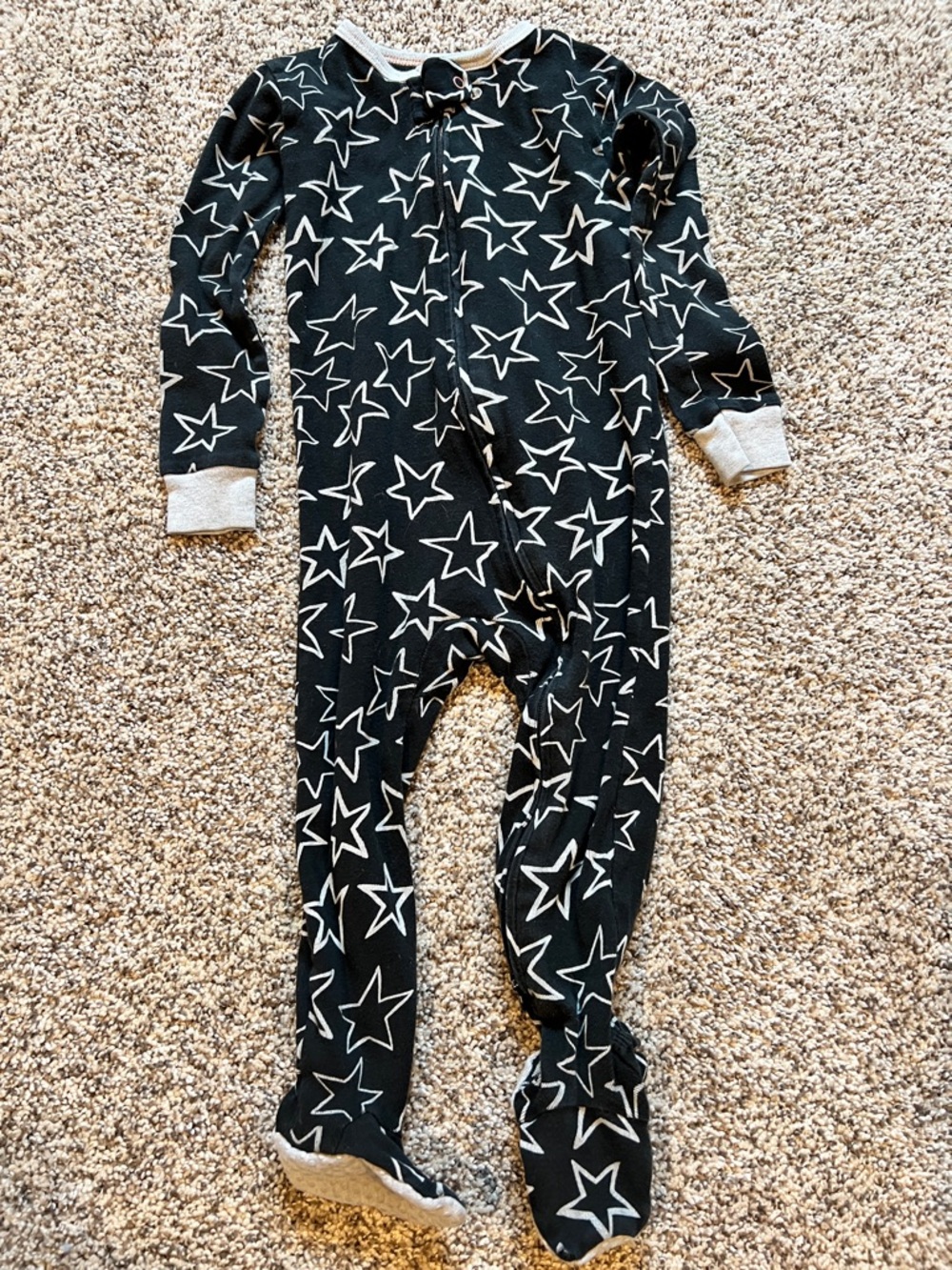 cloud island Black Star-Print Footed Pajamas with White Stars